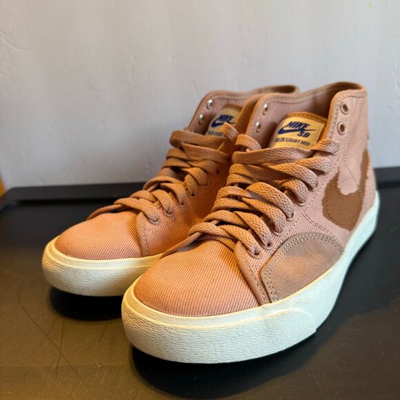 Nike SB Blazer Court Mid PRM Pink Canvas Sneakers Women’s 6.5 High Top DM8553 - Picture 1 of 12